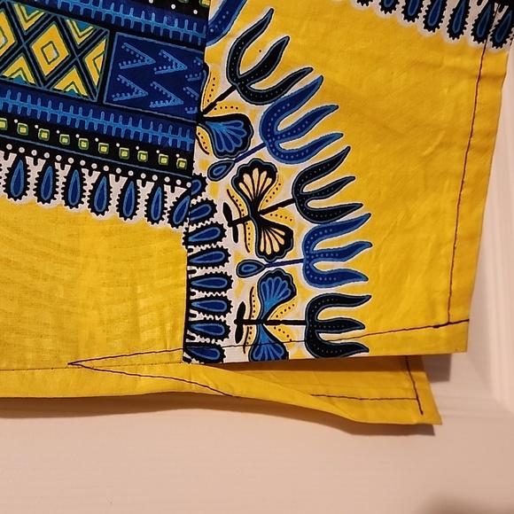 Ankara African Print Men's Dashiki - Picture 3 of 5